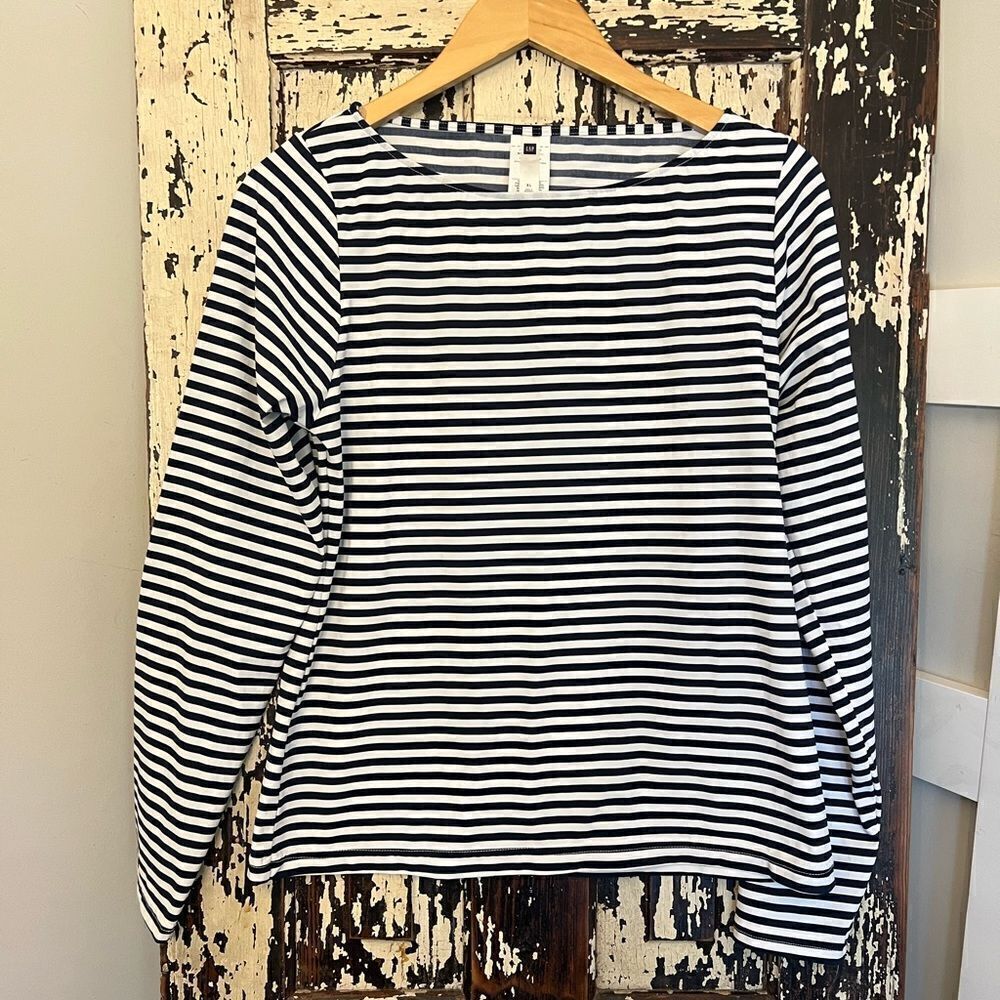 NWT GAP striped nautical swim shirt. Size XL